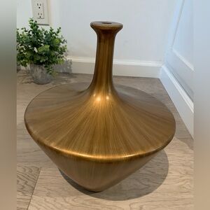 SILVESTRI Decorative Gold Vase